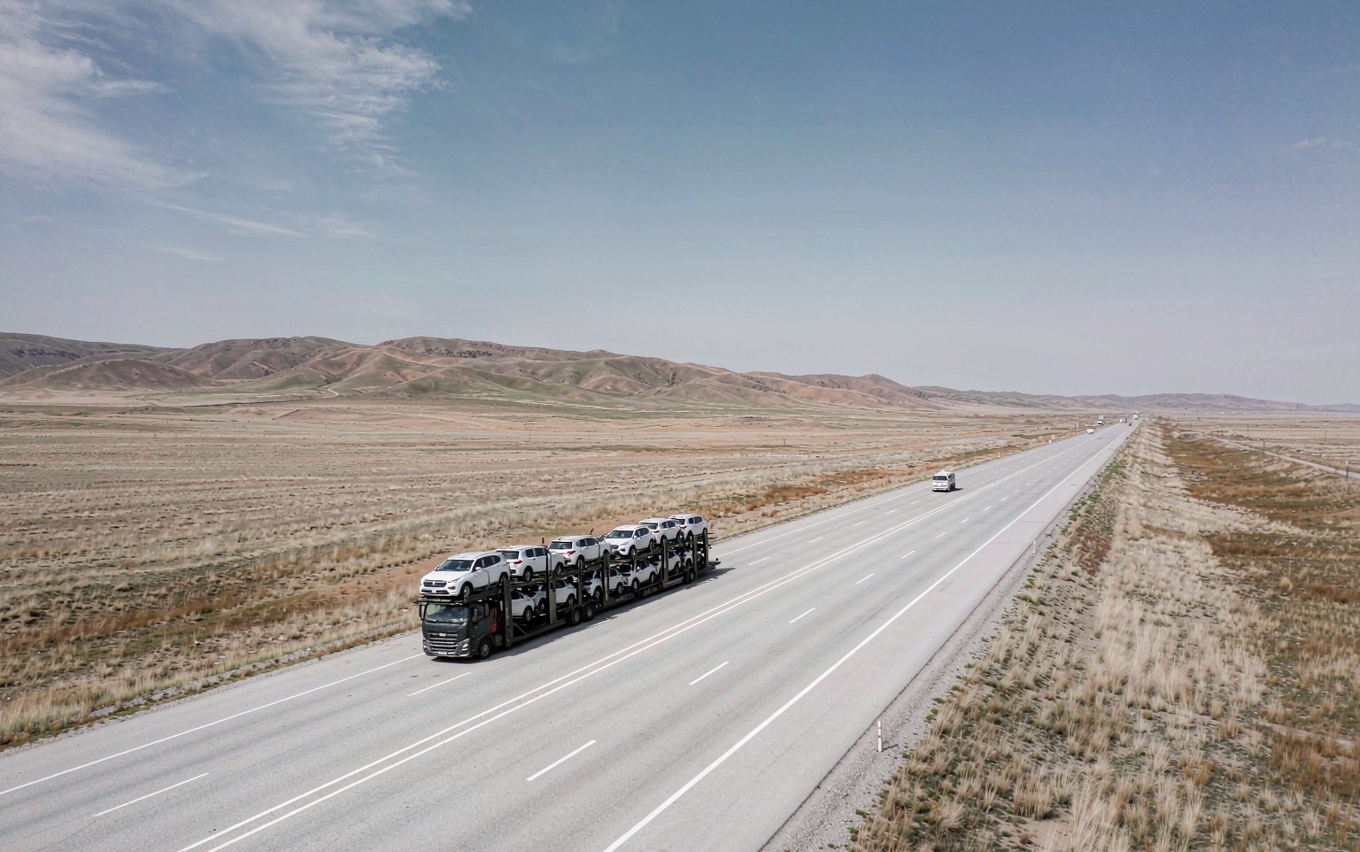 Central Asia vehicle export corridor — overland route via Khorgos and Alashankou