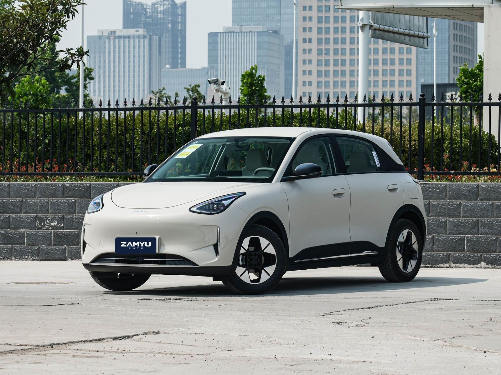 2026 Geely Xingyuan — front view
